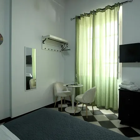 Guest house Mani 2*