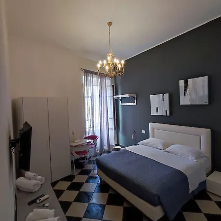 Pensión Mani Cagliari