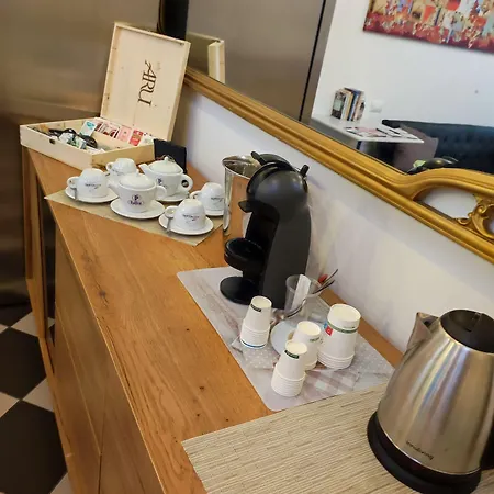 Pensión Mani Cagliari