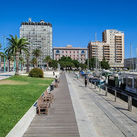 Mani Affittacamere Cagliari
