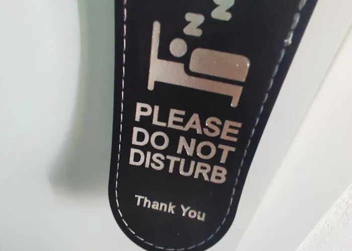 Mani 招待所 卡利亚里