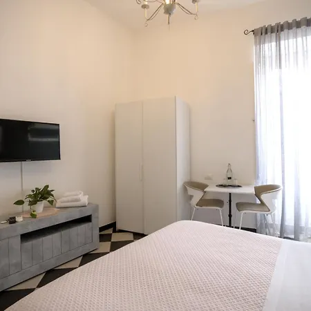 Mani Penzion Cagliari
